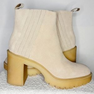 New! Never Worn! Dolce Vita, Platform Boot, Sz.10